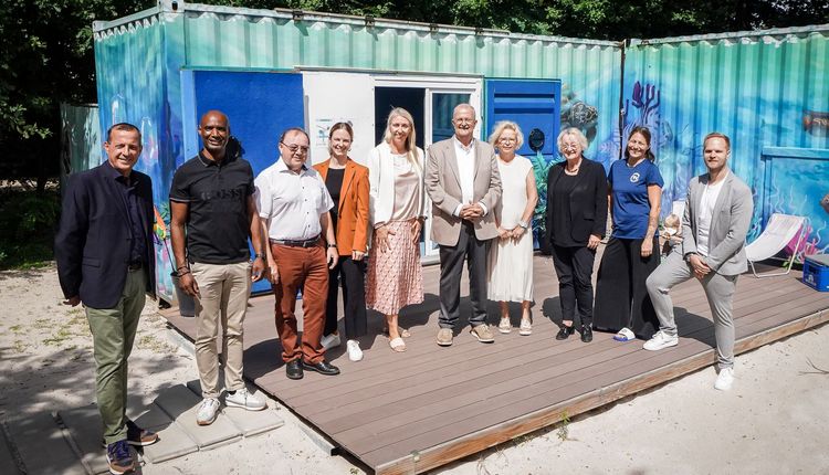 Besuch der Kinderland Stiftung und Dr. Wiedeking